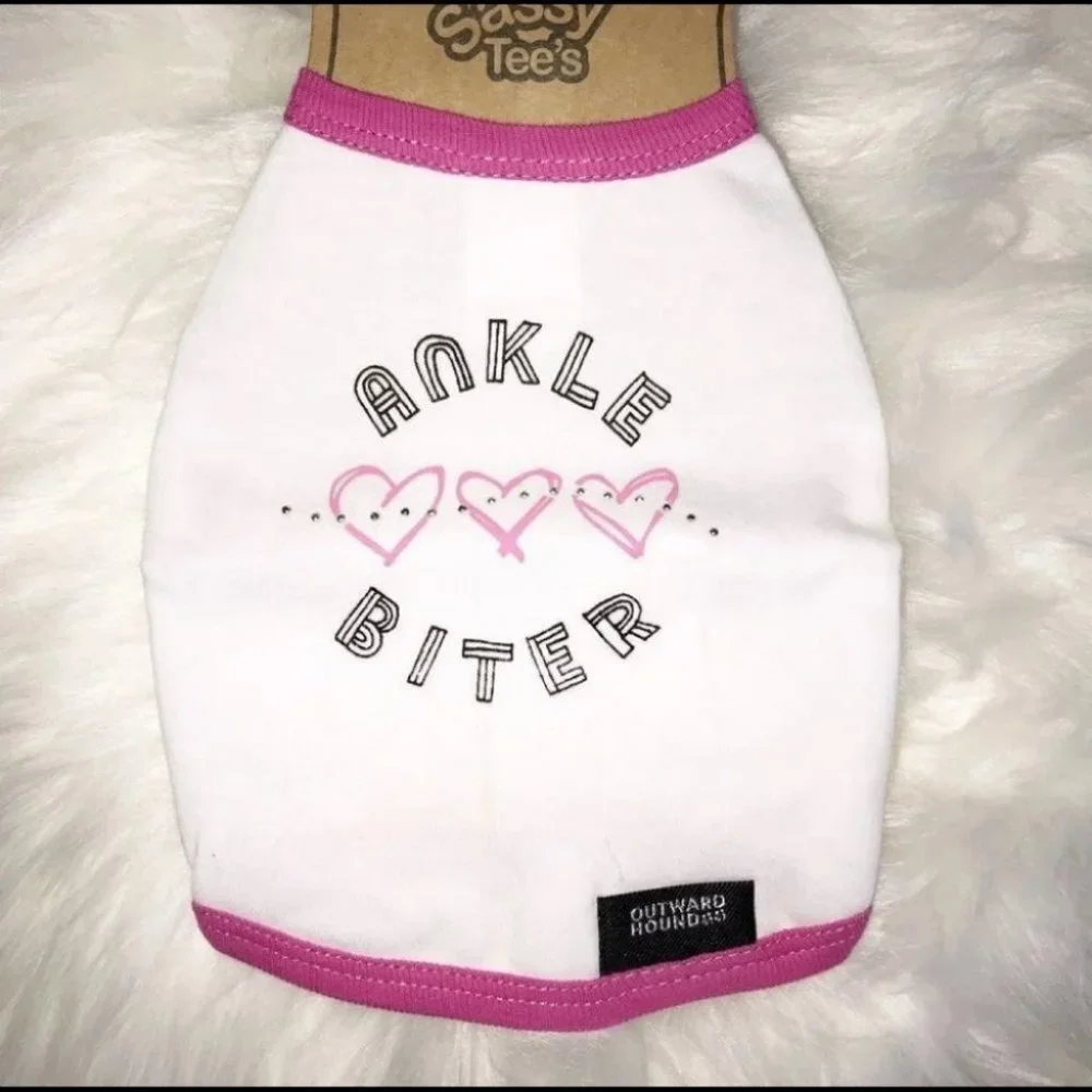 ✨✨5/$10✨✨ SASSY TEE'S T-SHIRT for dogs X-SMALL NEW